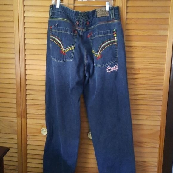 Coogi Australia Vintage Embroidered Denim Jeans Size W38 L34 - Picture 6 of 16